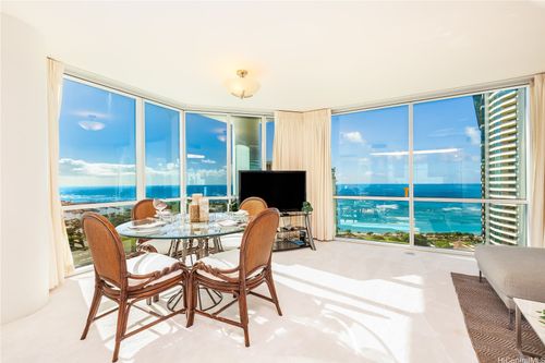 3109-88 Piikoi St, Honolulu, HI, 96814-4282 | Card Image