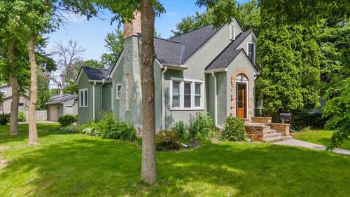 1838 York Ave N, Golden Valley, MN, 55422-4235 | Card Image