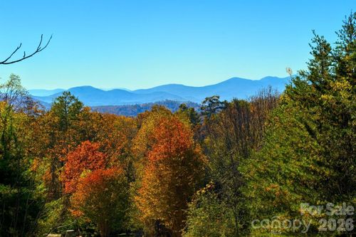 266-66 Hawtree Ct, Weaverville, NC, 28787-8806 | Card Image