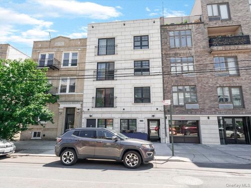 2f-1440 31st Ave, Astoria, NY, 11106-4598 | Card Image