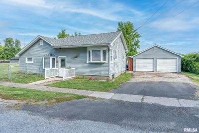 116 State Street, House other with 2 bedrooms, 1 bathrooms and null parking in Carbon Cliff IL | Image 1