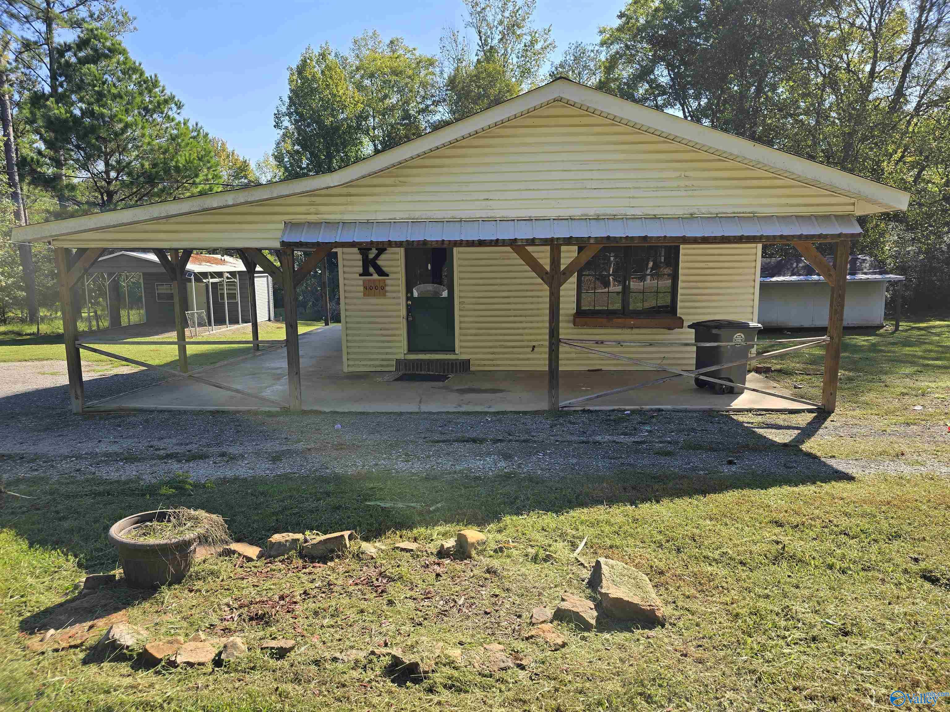 County Road 209 , Danville, AL 35619