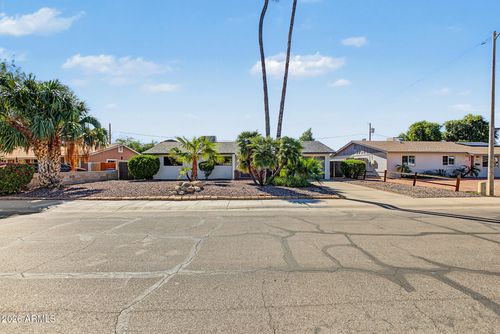 2501 E Blanche Dr, Phoenix, AZ, 85032-4314 | Card Image