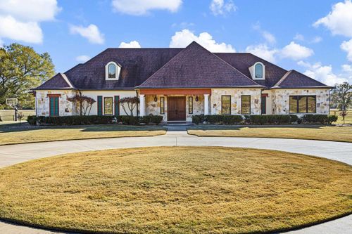 2365 W Gum Log Rd, Russellville, AR, 72802-7710 | Card Image