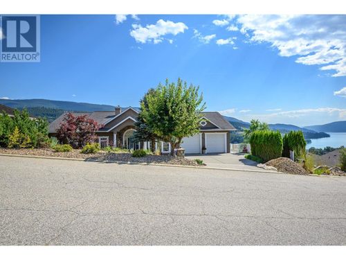8853 Braeburn Dr, Coldstream, BC, V1B3W8 | Card Image
