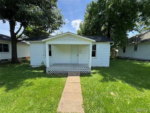 228 Pine St, Sullivan, MO, 63080-1636 | Card Image