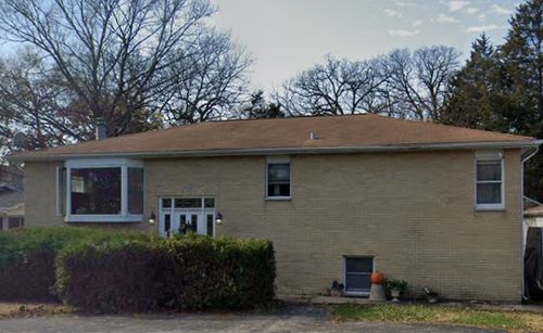 728 Lakeview Dr, Round Lake, IL, 60073-2924 | Card Image