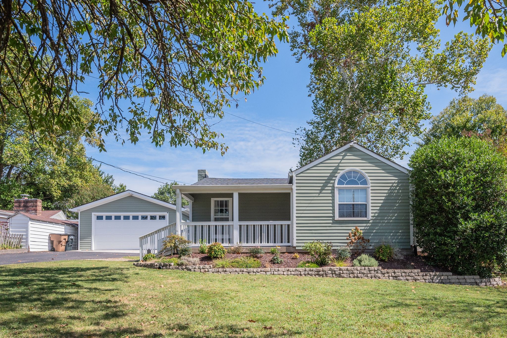54th Ave, Nashville, TN 37209