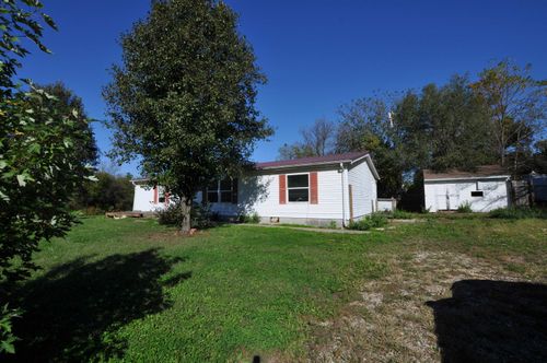 800 Welch St, Council Grove, KS, 66846-1174 | Card Image