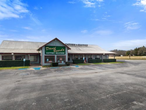 1303 Northwest Pkwy, Azle, TX, 76020-2826 | Card Image