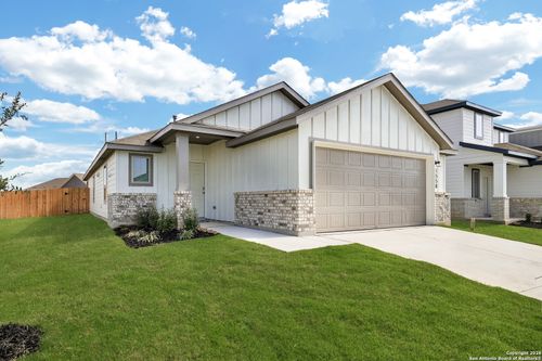 1558 Estelea Grv, New Braunfels, TX, 78130-0557 | Card Image