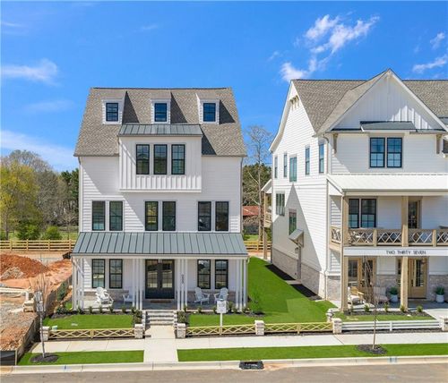 233 Lake St, Milton, GA, 30009-3907 | Card Image