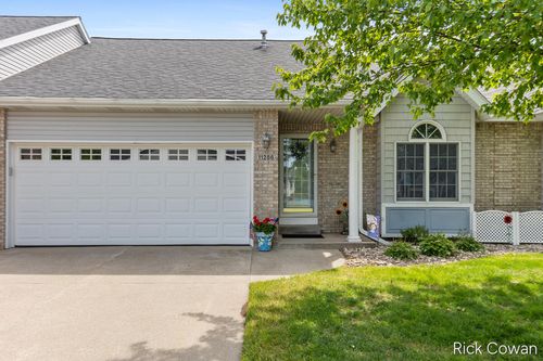 24-11286 Blue Heron Pkwy, Holland, MI, 49424-8705 | Card Image