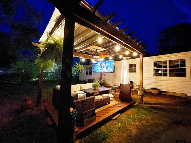 902 S Florey Ave, House other with 3 bedrooms, 2 bathrooms and null parking in Mt Pleasant TX | Image 25