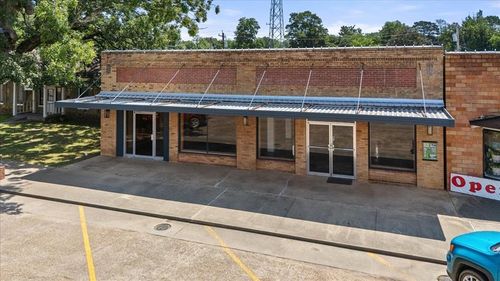 208 Main St, Broken Bow, OK, 74728-3976 | Card Image