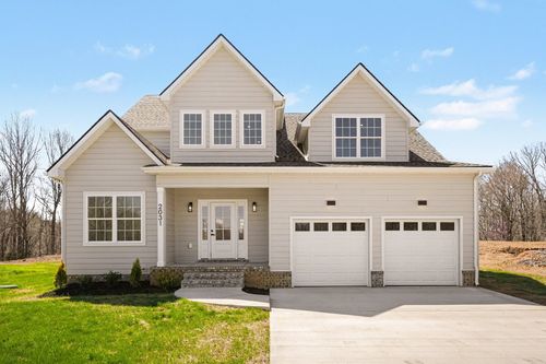 2031 Eagles Bluff Dr, Pleasant View, TN, 37146 | Card Image