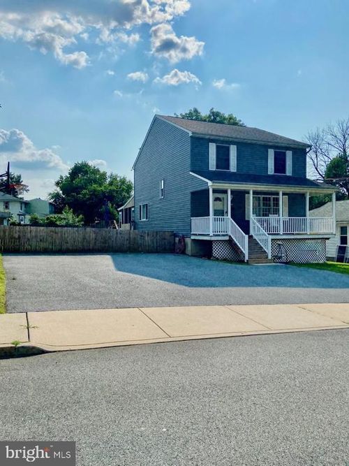 1920 Huddell Ave, UPPER CHICHESTER, PA, 19061-4024 | Card Image