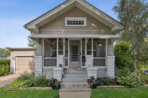 2409 Arlington Ave, Davenport, IA, 52803-2501 | Card Image