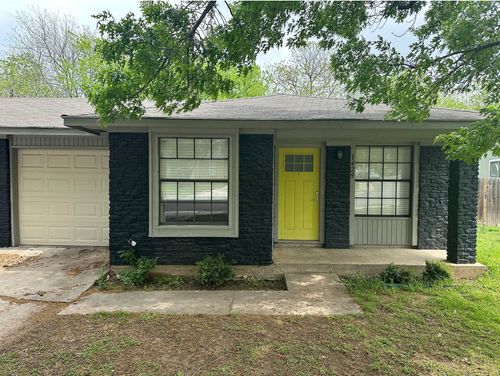1429 Hyridge Cir, Round Rock, TX, 78664-6684 | Card Image