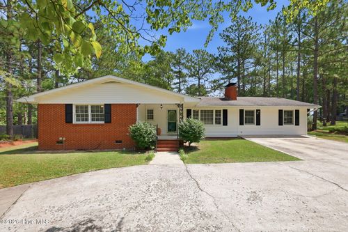 108 Pee Dee Rd, Aberdeen, NC, 28315-3535 | Card Image