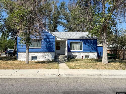 102 E Pershing Ave, Riverton, WY, 82501-3531 | Card Image