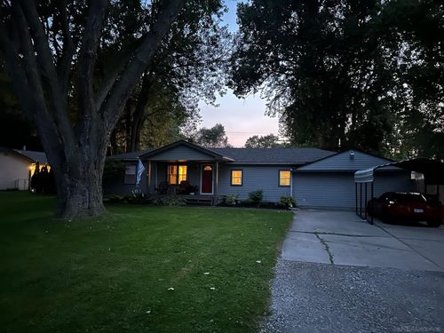 38057 Elmite St, Harrison Twp, MI, 48045-3457 | Card Image