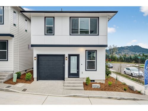 38-4051 Sw Mckinley St, Gresham, OR, 97080-3239 | Card Image