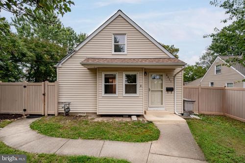 6017 Park Pl, ALEXANDRIA, VA, 22303-2007 | Card Image