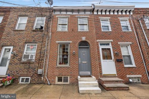1472 E Wilt St, PHILADELPHIA, PA, 19125-2711 | Card Image