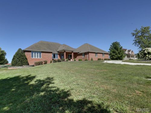 3950 County Road 329, Palmyra, MO, 63461-2715 | Card Image