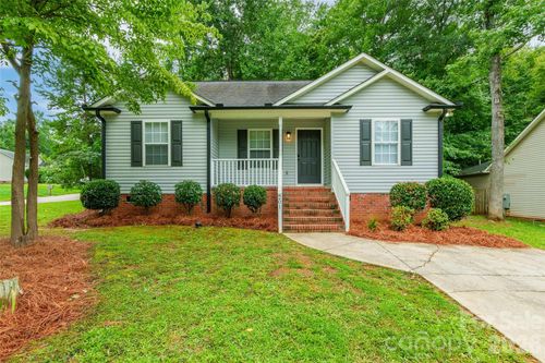 201 Polly Collins Ct, Fort Mill, SC, 29715-2901 | Card Image