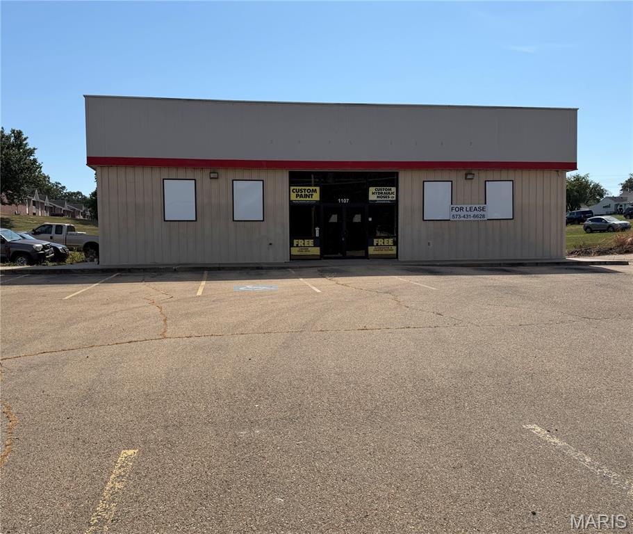 1107 E Main St, Park Hills, MO 63653