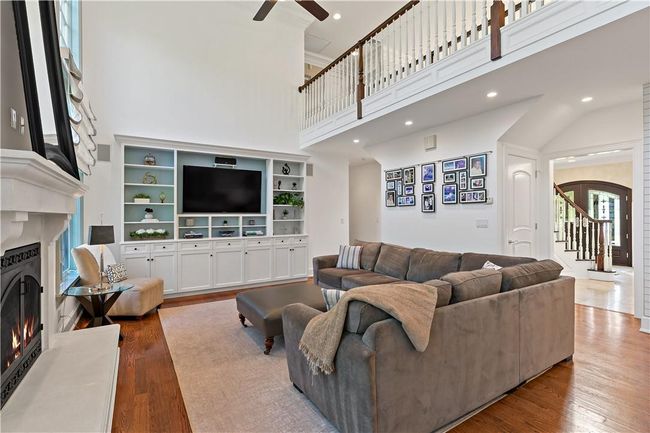 6 Austin Pl, House other with 5 bedrooms, 6 bathrooms and 2 parking in Briarcliff Manor NY | Image 8