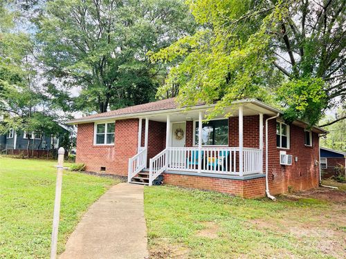 115 Hill St, Forest City, NC, 28043-4081 | Card Image