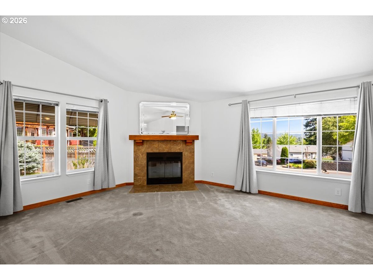 Residential in Canyonville 2