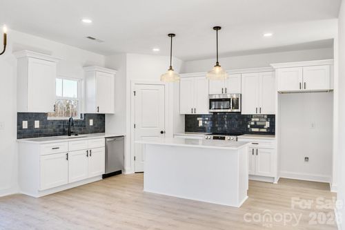 4-1335 Winged Way, Kannapolis, NC, 28083-9809 | Card Image