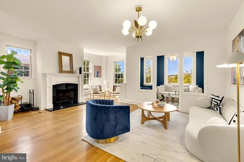 606-2040 Belmont Rd Nw, WASHINGTON, DC, 20009-5404 | Card Image