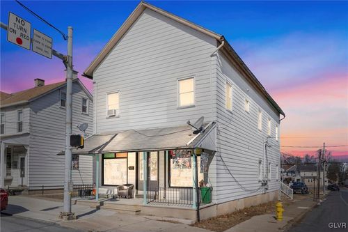 101 W Susquehanna St, Allentown, PA, 18103-4105 | Card Image