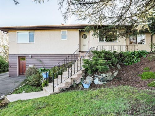 269 Glenairlie Dr, View Royal, BC, V9B1K5 | Card Image