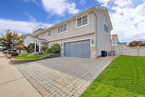 36 Prescott St, Lido Beach, NY, 11561-5110 | Card Image