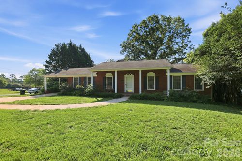 310 Roy Eaker Rd, Cherryville, NC, 28021-9260 | Card Image