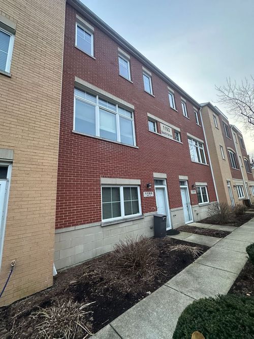 unit-9-1193 S Grove Ave, Oak Park, IL, 60304-3002 | Card Image