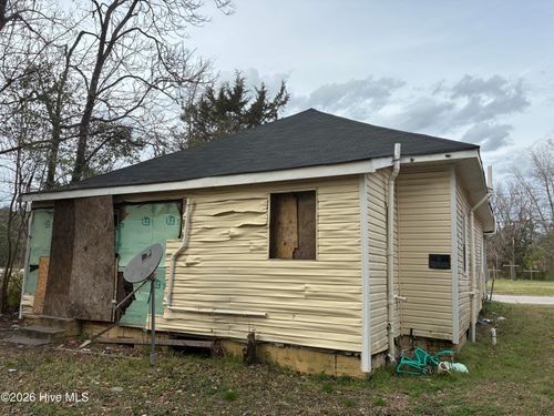 639 Henry St, Rocky Mount, NC, 27803-2831 | Card Image