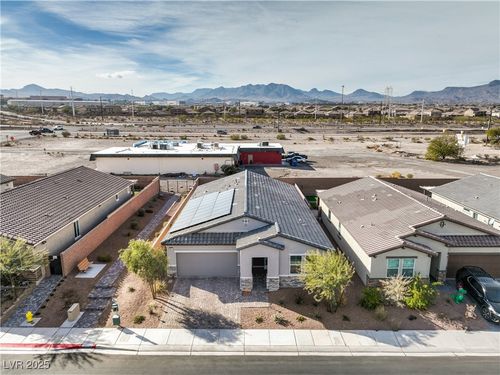 617 Sylvan St, Henderson, NV, 89002-8616 | Card Image
