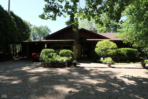 714 Edgewood Dr, Batesville, IN, 47006-1369 | Card Image