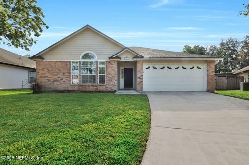 1367 Keel Ct, FLEMING ISLAND, FL, 32003-7260 | Card Image