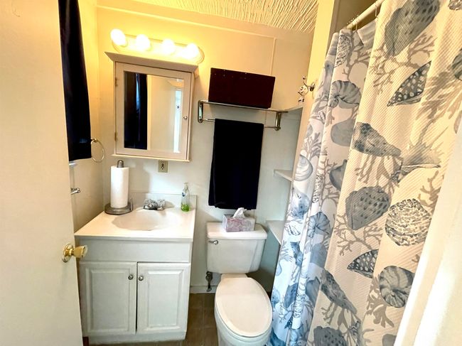 UNIT-3 - 522 Ocean Blvd, Condo with 1 bedrooms, 1 bathrooms and null parking in Hampton NH | Image 8