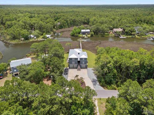 2032 Bay Point Blvd, Milton, FL, 32583-7823 | Card Image