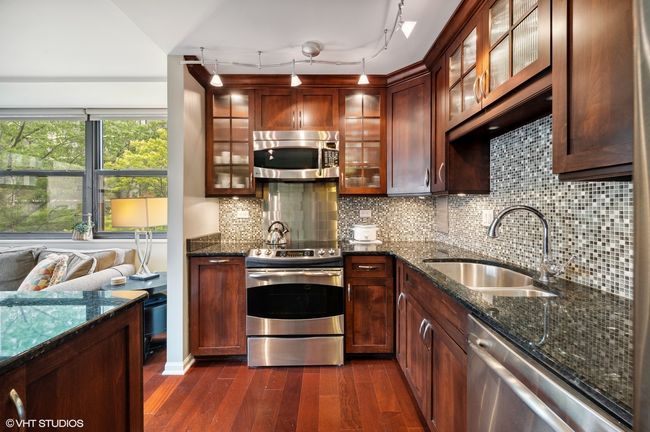 APT-508 - 1445 N State Pkwy, Condo with 1 bedrooms, 1 bathrooms and 1 parking in CHICAGO IL | Image 6