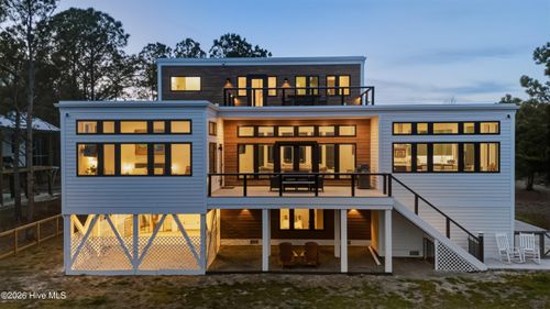 135 Heron Cove Rd, Hampstead, NC, 28443-7811 | Card Image